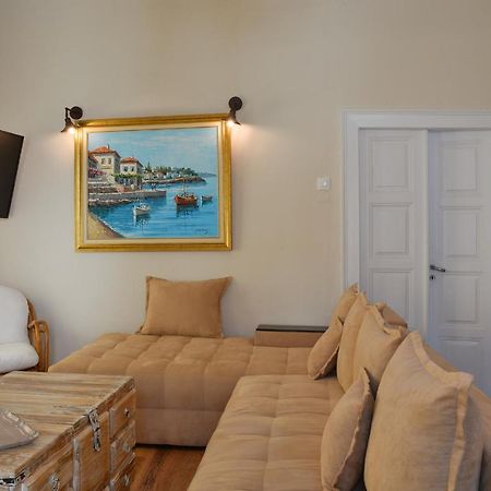 The Veranda Of Gavrion-Exclusive, Centrally Located With Seaview Buitenkant foto