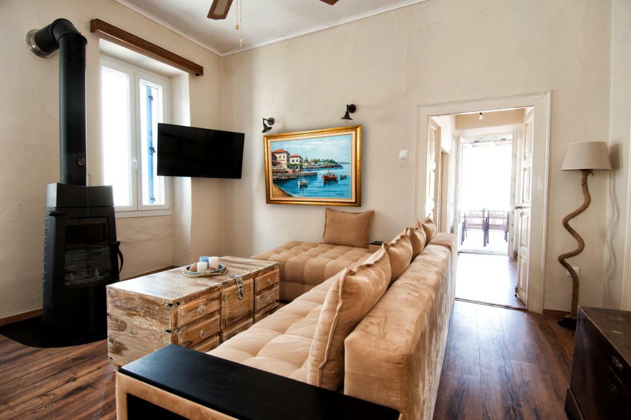 The Veranda Of Gavrion-Exclusive, Centrally Located With Seaview Buitenkant foto
